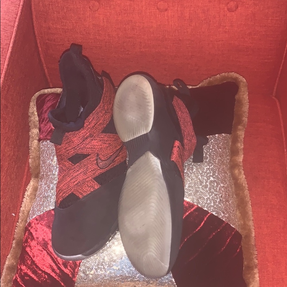 Shoes - Picture 3 of 3